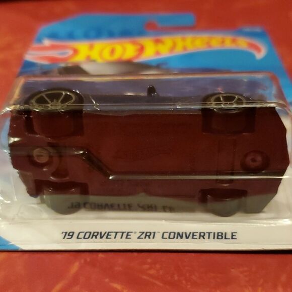 Hot Wheels 19' Corvette ZR1 Convertible Car NEW - Picture 6 of 7
